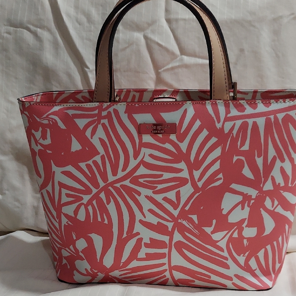 Kate Spade Pink and White Tote with Tropical Print